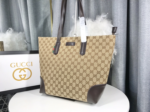 激安グッチバッグコピー側面デザイン